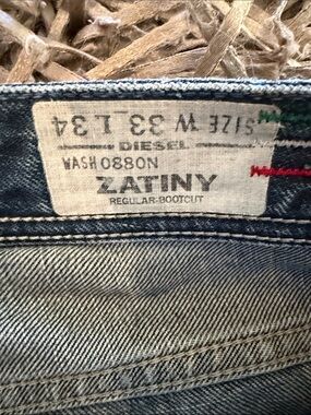 Diesel Zatiny Regular Bootcut Jeans - Medium Blue